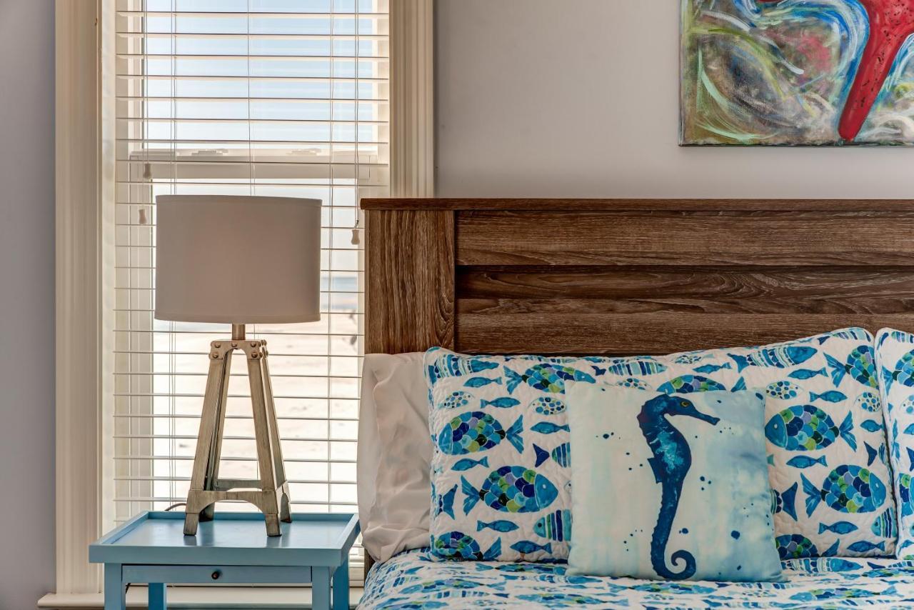 High Tide - Pet Friendly! Expansive Floor Plan And Stunning Views! Large Gulf Front Deck! Home Дофин Айлънд Екстериор снимка