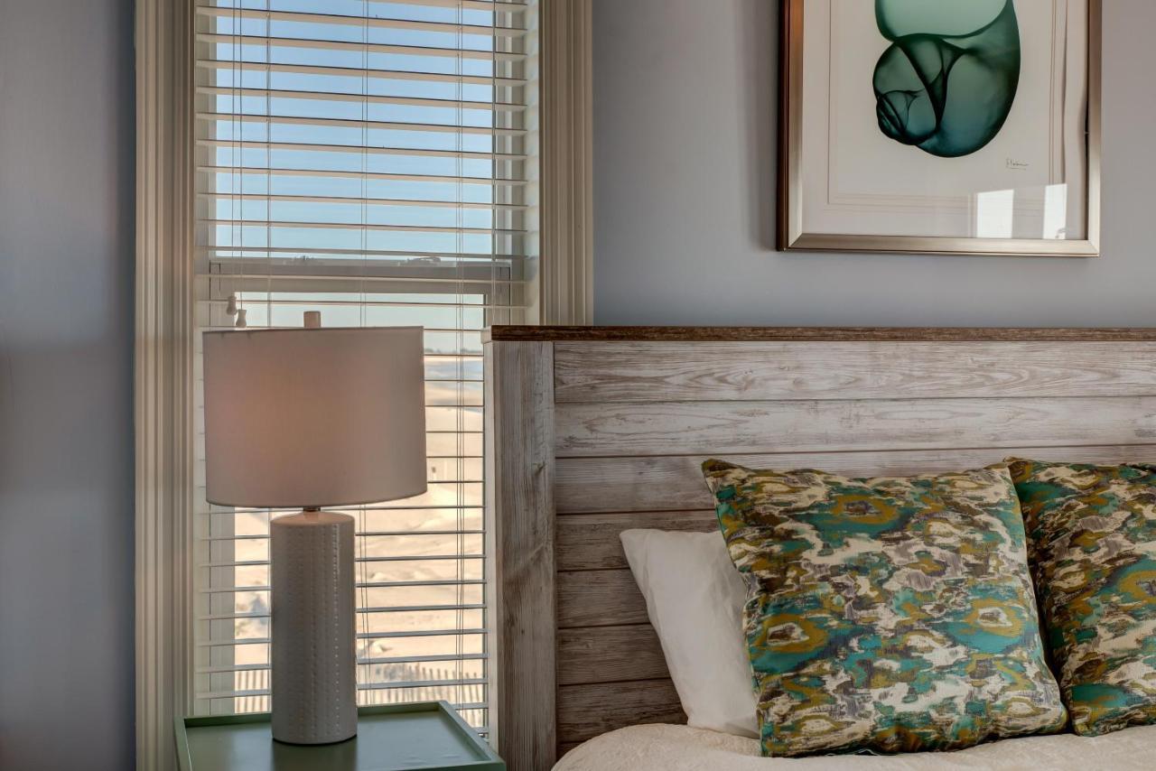 High Tide - Pet Friendly! Expansive Floor Plan And Stunning Views! Large Gulf Front Deck! Home Дофин Айлънд Екстериор снимка